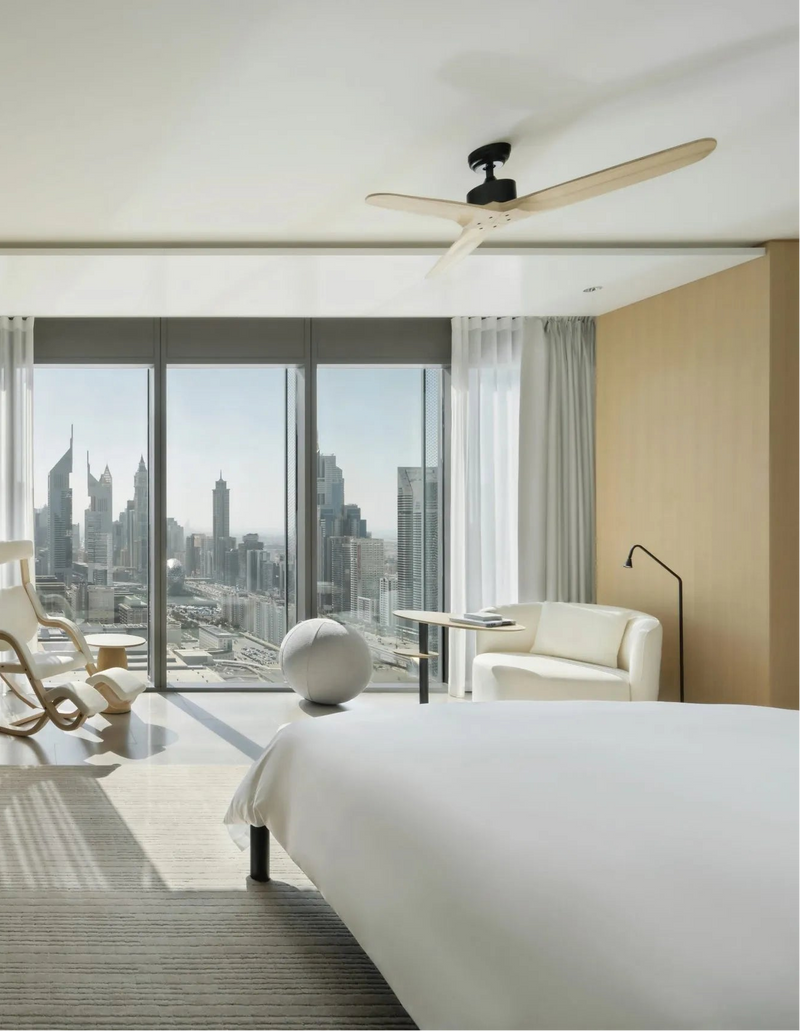 Hotels & retreats